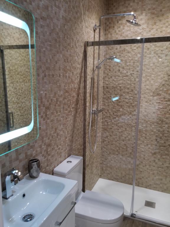 Sitges Centre Mediterranean House- 5 Bedroom, 4 Bathroom, Terrace Courtyard, Private Rooptop Pool Room photo